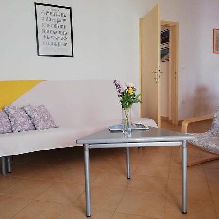 Apartment Suzy With Private Parking Fazana Exterior photo
