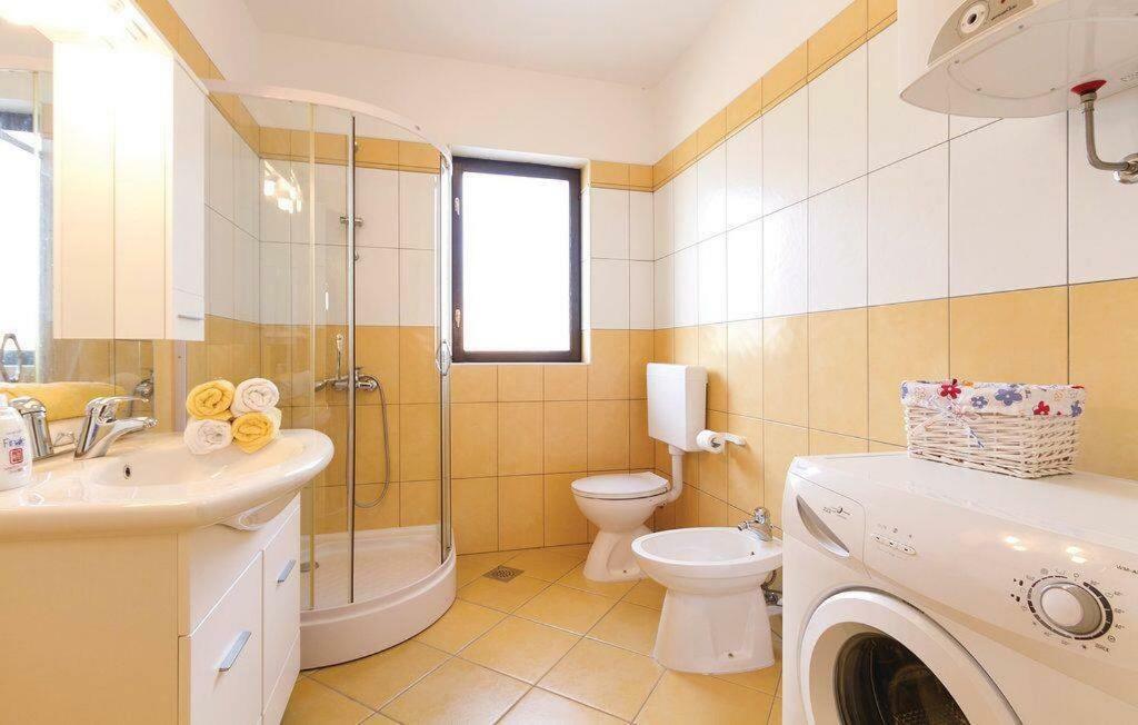 Apartment Suzy With Private Parking Fazana Exterior photo